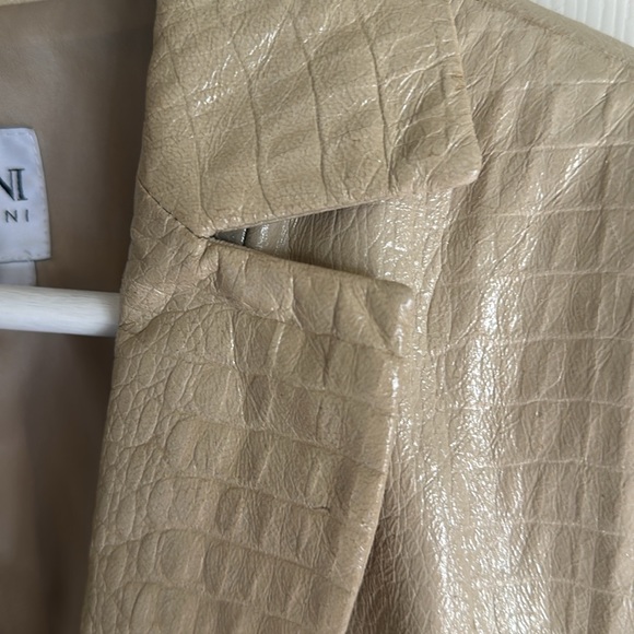 Armani dress jacket - Picture 4 of 15